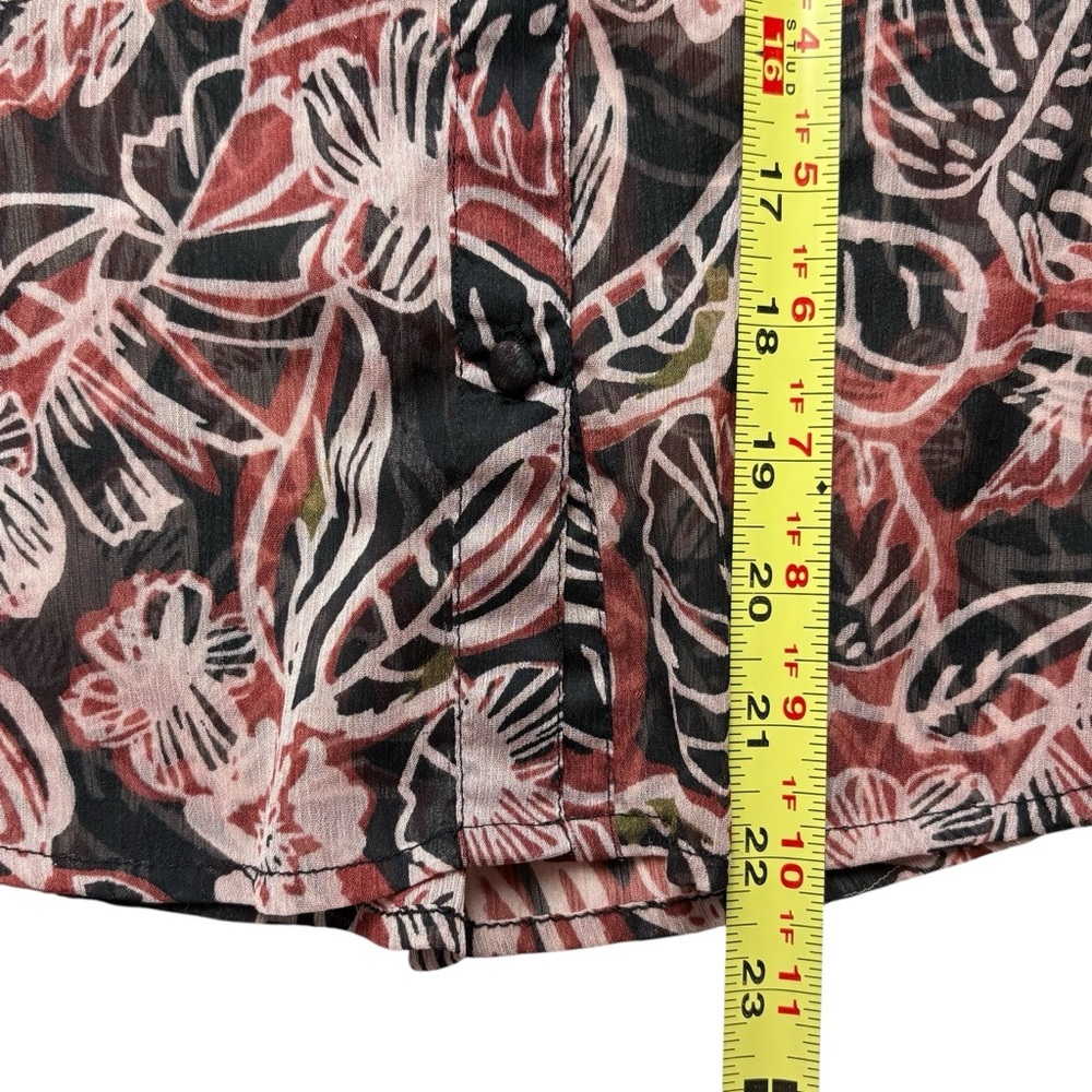 EVEREVE Floral Chiffon Ruffle Neck Blouse Size S Sheer 3/4 Sleeve Button Down - Picture 8 of 11